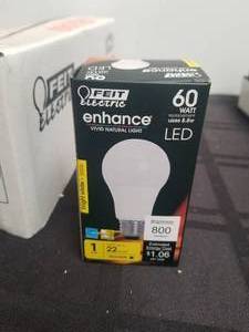 lot 116 image: Enhance 60w LED light bulbs - qty 6