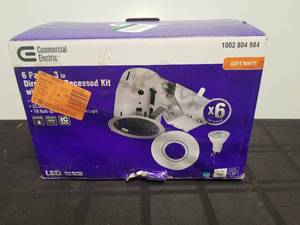 lot 101 image: 3inch directional recessed kit with LED bulb
