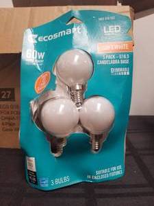 lot 142 image: Ecosmart 60w LED replacement bulbs - 4 packs of 3