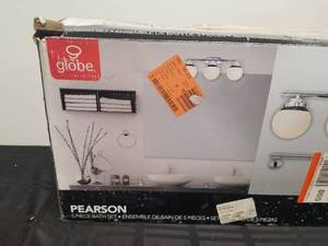 lot 161 image: Pearson - 5 piece bath set