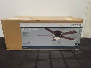 lot 81 image: Hugger ceiling fan - 52inch with LED light