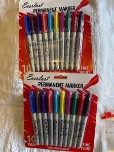 lot 192 image: Ever last Permanent markers assorted colorsset qty.2