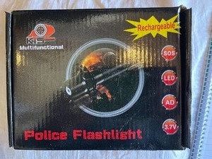lot 16 image: K&S Police flashlight   NIP