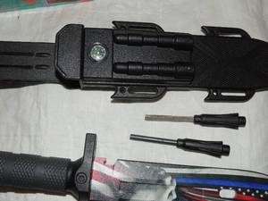 lot 50 image: SURVIVAL KNIFE  - USA FLAG   7 12 BLADE  HARD SHEATH W COMPASS  - HAS A FILE & WHISTLE