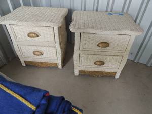 lot 203 image: BEDSIDE TABLES - BEIGEWHITE WICKER -   PIER ONE  JAMAICA COLLECTION  22X23X18  QTY 2