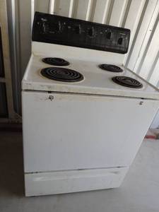 lot 214 image: Whirlpool stove  electric with oven and coil top
