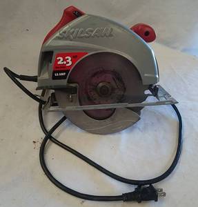 lot 509 image: Skilsaw circular saw