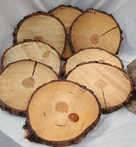 lot 526 image: 8 Pine Slabs