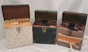 lot 531 image: 3 Record Organizers w Vinyl Records