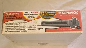 lot 612 image: Magnavox Digital to Analog TV Converter