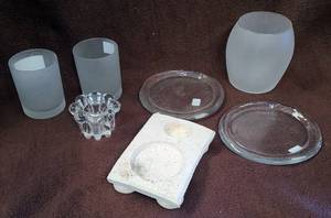 lot 633 image: Glass Candle Holders