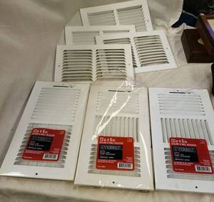 lot 645 image: 7 AC Registers