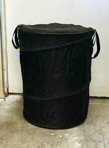 lot 650 image: Collapsible Clothes Hamper