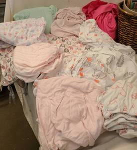 lot 670 image: Baby Bed Sheets