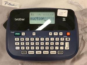 lot 712 image: Brother P-Touch Label Printer
