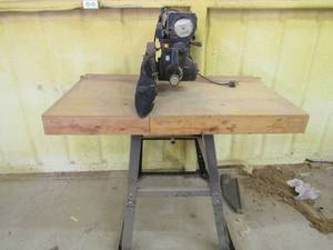 lot 4 image: Sears Craftsman Radial arm  saw 10 on rolling metal stand 57 tall