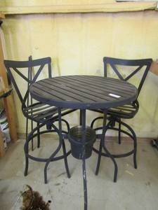 lot 5 image: Black metal patio table 36x27 and 2 chairs