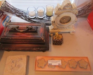 lot 88 image: NEW pack peach tea lights, Texas coasters, jewlery box, table clock 11, candle table dcor