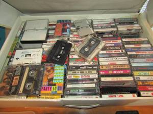 lot 89 image: Assorted cassette tapes
