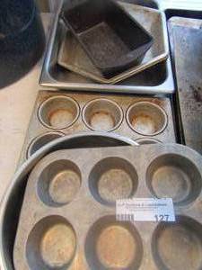 lot 127 image: Muffin, pie and bread pans