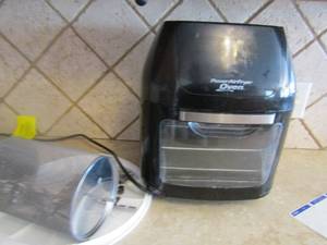 lot 139 image: Power air fryer with extras- works
