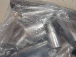 lot 39 image: 2 bags of assorted size sockets