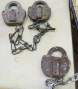 lot 191 image: Vintage RAILROAD Locks no keys  X 3