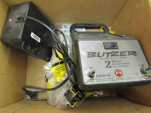 lot 197 image: Blitzer solar electric fence kit used