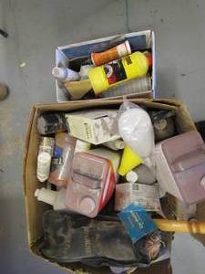 lot 223 image: LARGE lot of opened indooroutdoor cleaners and chemicals