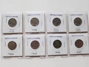 lot 50 image: Selection of old Buffalo nickels - 1919-1936