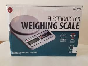 lot 109 image: Electronic LCD weighing scale - new in box
