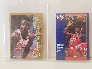 lot 33 image: Michael Jordan basketball cards