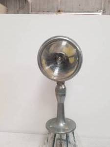 lot 123 image: Vintage Dash control light by Ivalite