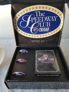 lot 113 image: Speedway Club - No Limits Texas - collectors playing cards and more