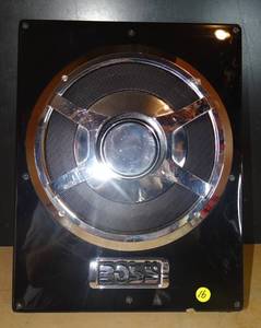 lot 16 image: Boss Audio  BASS1400 10 W RMS (W Peak Power) 4 Ohm Amplified Subwoofer System with Enclosure