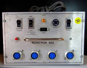 lot 70 image: Novatron 660 Studio Portrait Photography Flash Unit