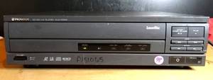 lot 98 image: Pioneer Model CLD-V2400 CD CDV LD LaserDisc Player $$$