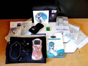 lot 131 image: NEW Perfect Tens Aurawave Unit Muscle Stimulator Tony Little wStorage Bag