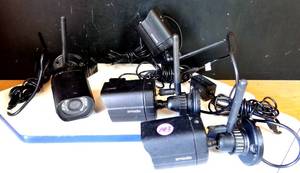 lot 143 image: LOT OF 4 - Zmodo ZP-IBH23-SB 1080p Cameras