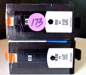 lot 173 image: LOT OF 2 - HP #920XL Black Ink Cartridge CD975AN GENUINE