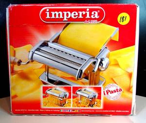 lot 181 image: Imperia Ipasta Pasta Machine Pasta Making Machine Pates Pasta Noodle Set Italy