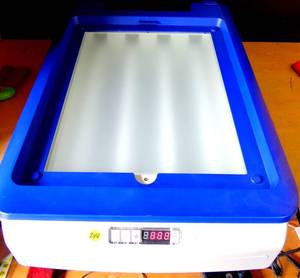 lot 244 image: YUDU SILKSCREEN LIGHT BOX - TESTEDWORKS $$