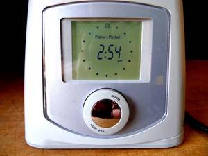 lot 252 image: BIG $ ITEM - Fisher & Paykel ICON Plus Novo CPAP Machine wBag