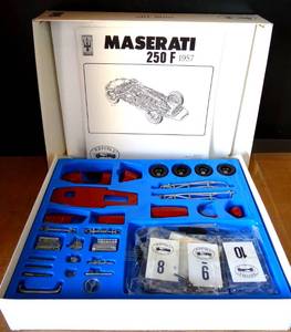 lot 266 image: REVIVAL MODEL CAR KIT - MASERZTI 250 F 1957 WORLD CHAMPION 120 METAL MODEL KIT $$$