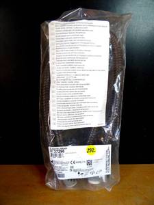 lot 292 image: Resmed Climatelineair CPAP Tubing - 37296 - NEWOPEN PKG