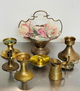 lot 12 image: Wm. Rodgers & Sons Solid Brass 8.5 Basket WHandle  Made in India  Plus Other Brass Pieces