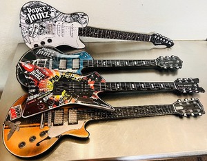 lot 13 image: Wowwee Paper Jamz Pro Series Guitars