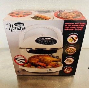 lot 23 image: Mini Nuwave Infrared Oven