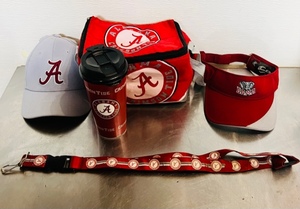 lot 132 image: Alabama Crimson Tide Fan Items