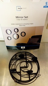lot 151 image: 5 Piece Mirror Set with Wall Candle Holder